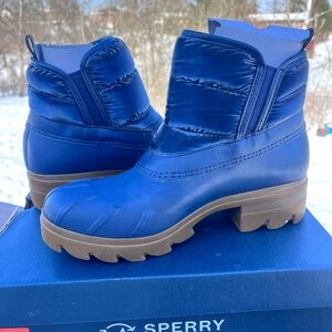 Sperry Syren ascend puff navy Boots